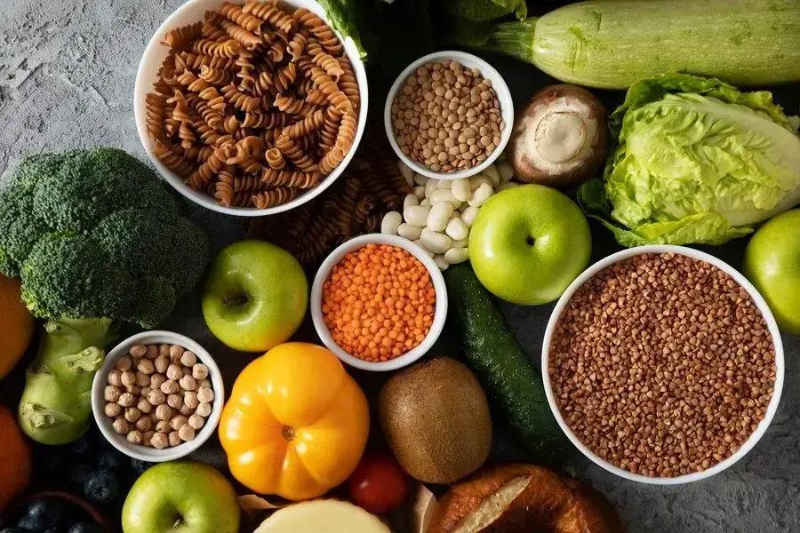 Alimentos ricos em fibras para regular o intestino diariamente