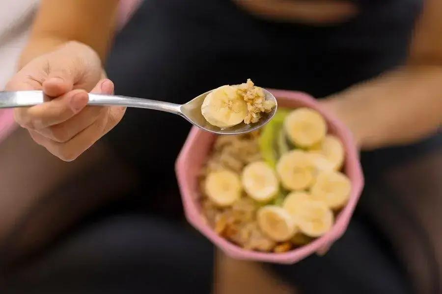 Dicas de snacks saudáveis para o trabalho: opções deliciosas