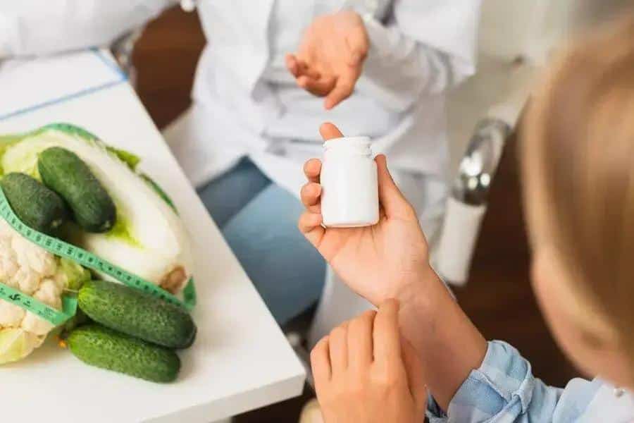 Remédios para emagrecer? Veja por que exercícios são a melhor escolha