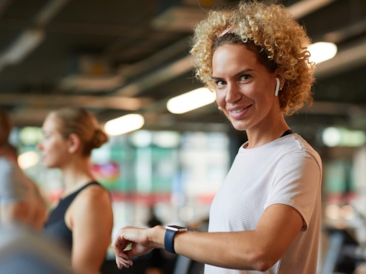 ACSM divulga as 10 principais tendências do fitness mundial em 2026 — e exercício para emagrecer bate recorde histórico